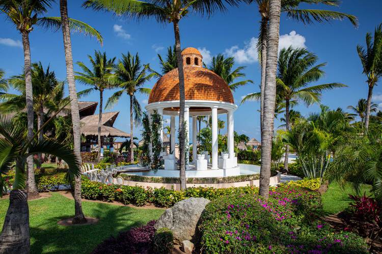 Resort with Gazebo for Weddings in the Riviera Maya