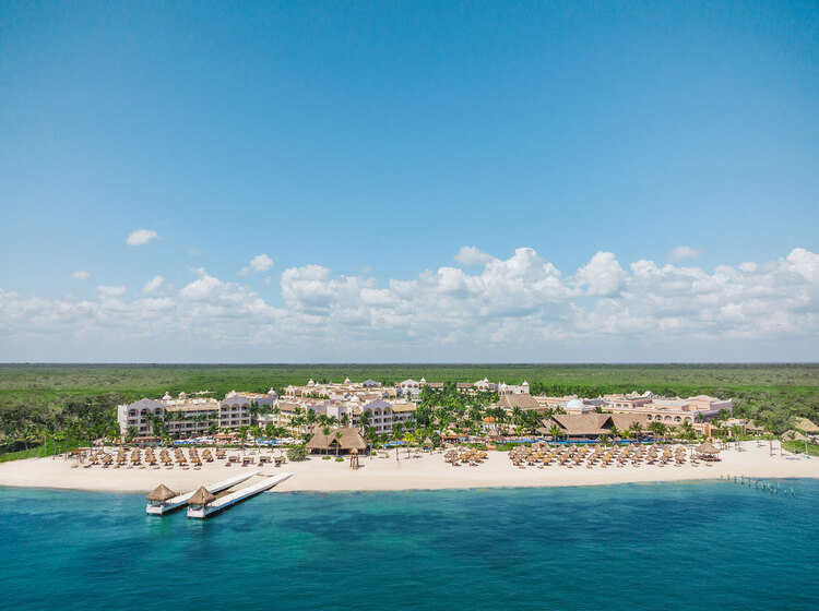 Landscape view of the stunning Mexican resort of Excellence Riviera Cancun in the Riviera Maya