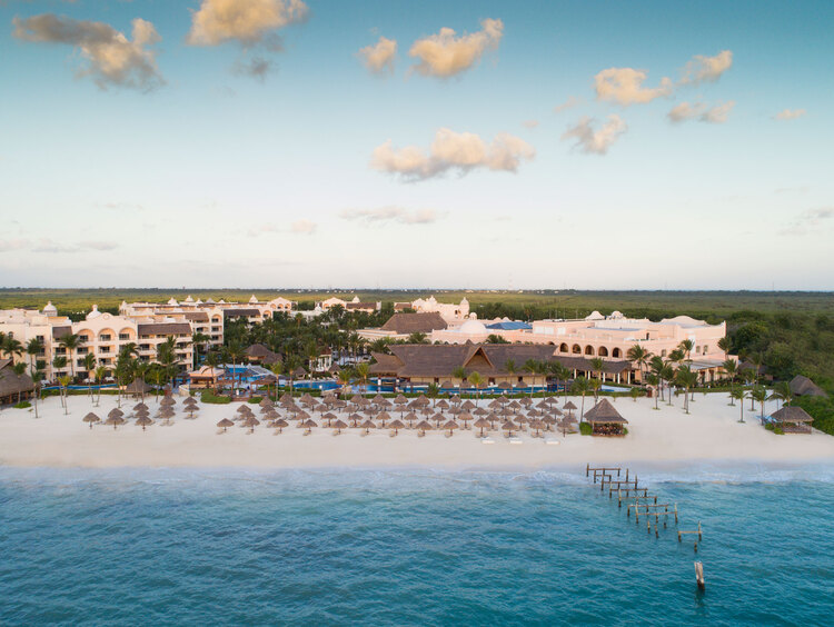 Complexe Excellence Riviera Cancun avec vue sur la plage