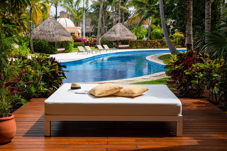 Riviera Maya Luxury Swim-Up Suite